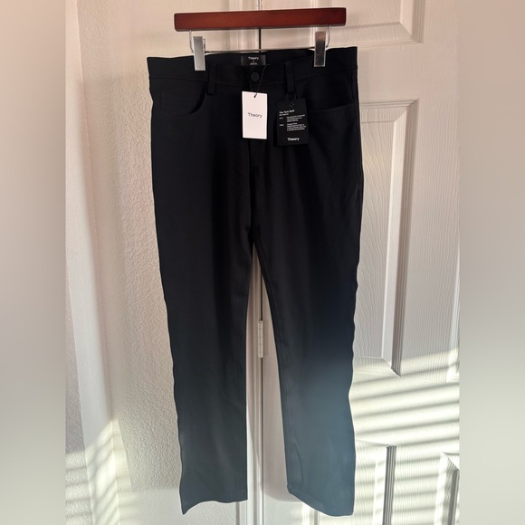 Theory Tech Raffi Compact Ponte Pant Size - Picture 1 of 5